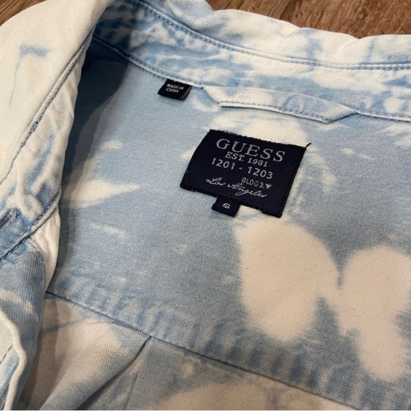 GUESS bleach dyed jacket - Picture 2 of 4